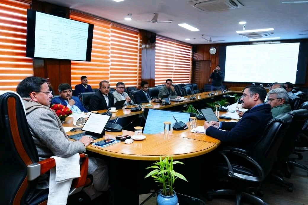 सिंचाई परियोजनाओं के अन्तर्गत रिवर प्रोटक्शन कार्य एवं डीसिल्टिंग की प्रगति की मुख्यमंत्री धामी ने की समीक्षा