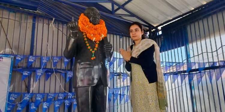 पौड़ी गढ़वाल में धूमधाम से मनाई गई अंबेडकर जयंती, Joint Magistrate ने किया माल्यार्पण