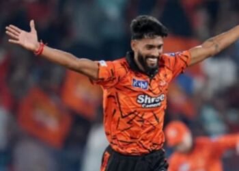 216 रन भी पड़े कम, हैदराबाद का तूफान… राजस्थान 159 पर ढेर