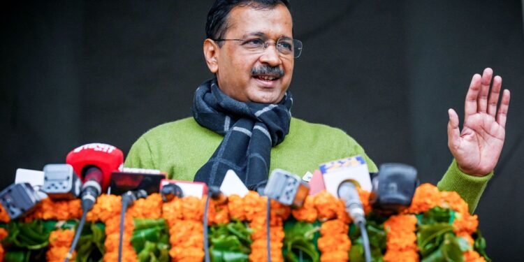 E20 पेट्रोल पर सियासी संग्राम तेज! केजरीवाल का राष्ट्रीय अभियान आज, तहसीन पूनावाला भी करेंगे भूख हड़ताल