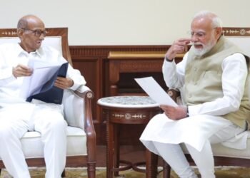 संसद में विरोध के बीच PM मोदी से मिले शरद पवार… जंतर-मंतर प्रदर्शन के बाद बढ़ी राजनीतिक हलचल