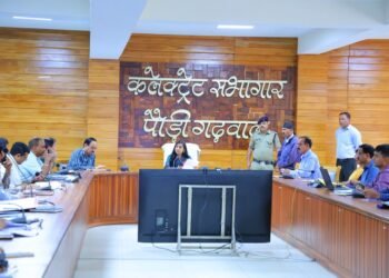 जनता मिलन में DM स्वाति भदौरिया का सख्त रुख, 23 शिकायतों पर त्वरित कार्रवाई के निर्देश