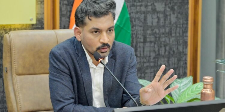 देहरादून में सिंगल यूज प्लास्टिक पर सख्ती, 100 वार्डों की निगरानी के लिए 50 सेक्टर अधिकारी तैनात