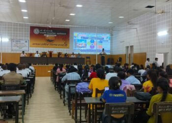 कोटद्वार में युवाओं को उद्यमिता का मंत्र, सरकारी नौकरी से आगे स्वरोजगार और रोजगार सृजन पर जोर