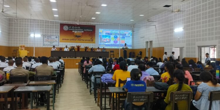 कोटद्वार में युवाओं को उद्यमिता का मंत्र, सरकारी नौकरी से आगे स्वरोजगार और रोजगार सृजन पर जोर