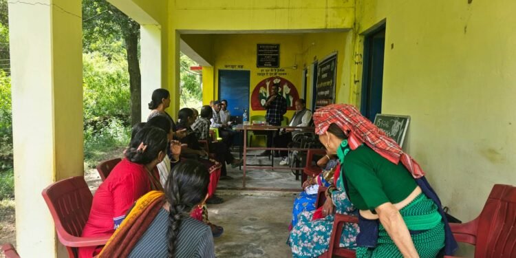 पौड़ी के पुण्डोरी में लम्पी स्किन डिजीज को लेकर जागरूकता शिविर, 40 पशुओं का हुआ उपचार