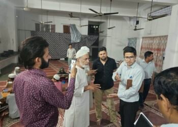 कोटद्वार में बिना मान्यता संचालित शिक्षण गतिविधियों पर कार्रवाई, दो मदरसे सील, 43 बच्चे मिले पढ़ते हुए
