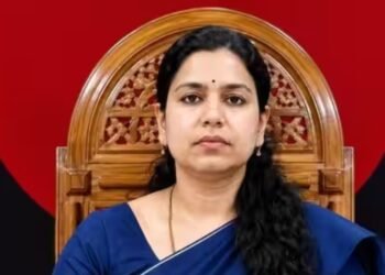 IAS छोड़कर राजनीति में उतरीं दिव्या मित्तल, किसी पार्टी का नहीं लेंगी साथ; बोलीं- ‘लोगों की आवाज बनना है’