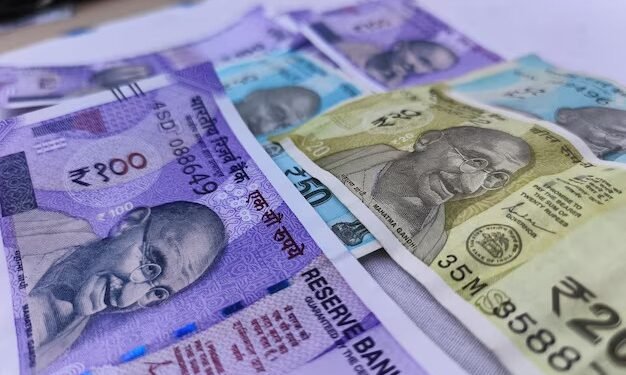 700 किसानों पर 6 करोड़ का कर्ज, बादशाहपुर सहकारी समिति की हालत बिगड़ी, नए ऋण पर भी संकट