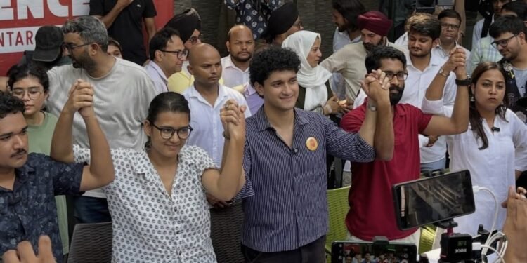 दिल्ली में 10 अक्टूबर को क्या-क्या रहेगा बंद? 57 मेट्रो स्टेशन, शराब की दुकानों और ट्रेनों को लेकर जानें अपडेट