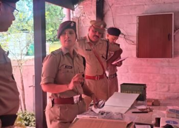 कोटद्वार सीओ अस्मिता ममगाईं ने किया लैंसडाउन कोतवाली का अर्द्धवार्षिक निरीक्षण