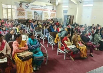 पौड़ी में महिला किसान दिवस पर 82 प्रगतिशील महिला कृषक सम्मानित, खेती के अनुभव किए साझा