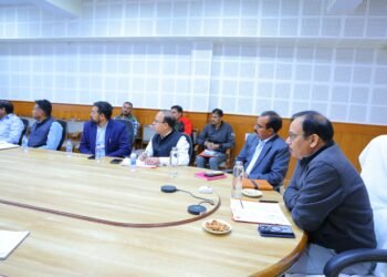 पौड़ी में युवाओं के लिए रोजगार के नए अवसरों पर जोर, कौशल विकास योजना 2026-31 का खाका तैयार करने पर चर्चा