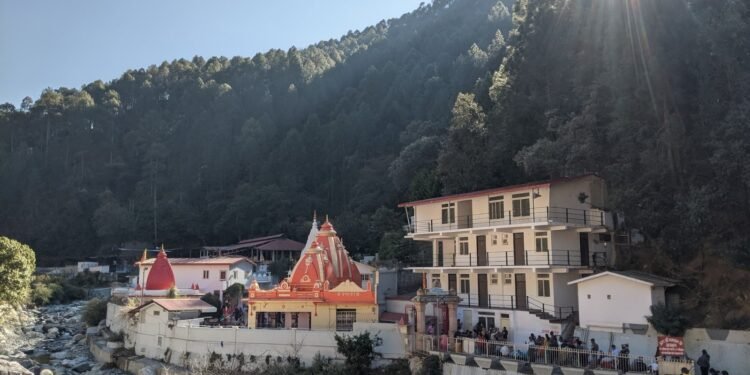कैंची धाम जाने से पहले जान लें ट्रैफिक प्लान, 17-18 अक्टूबर को कई रास्तों पर रहेगा डायवर्जन